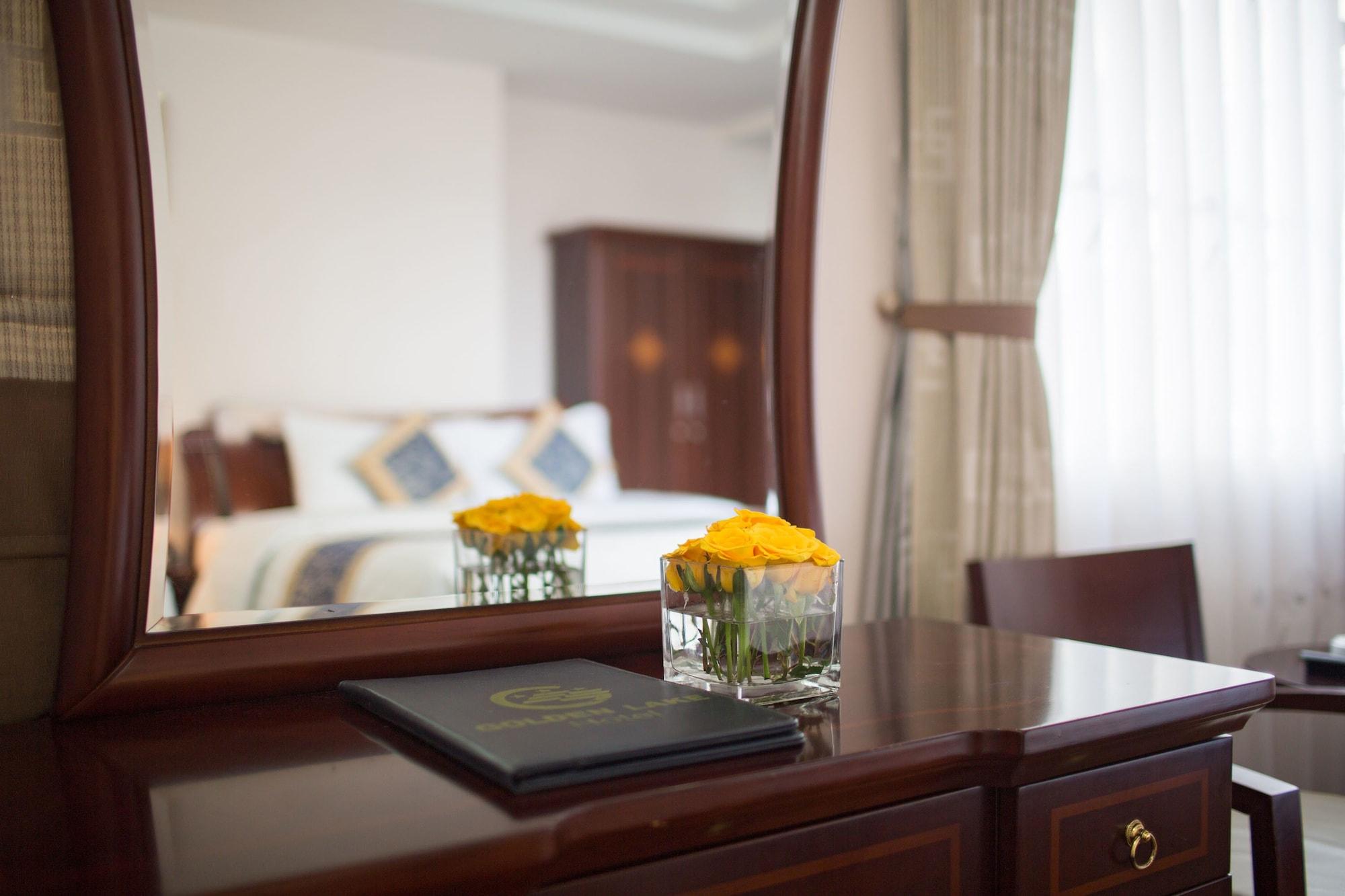 Lakeside Palace Hotel Hanoi Eksteriør bilde